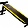 Bruce Lee Signature Slant Board Buikspierbank - Fitshop 2 Bruce Lee Signature Slant Board Buikspierbank - Fitshop -Fitnessapparatuur 13blsmu001 l web72 600